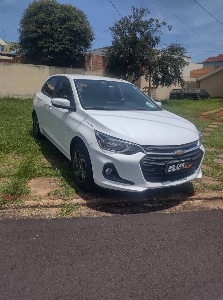 ONIX LT TURBO 1.0