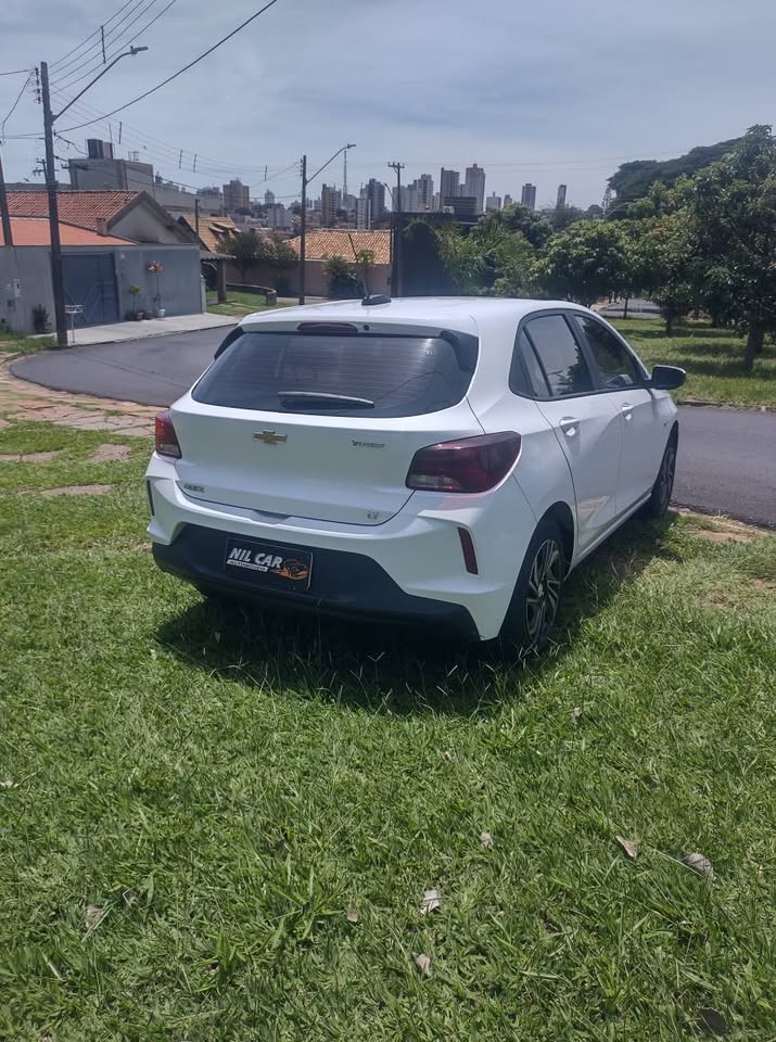 ONIX LT TURBO 1.0