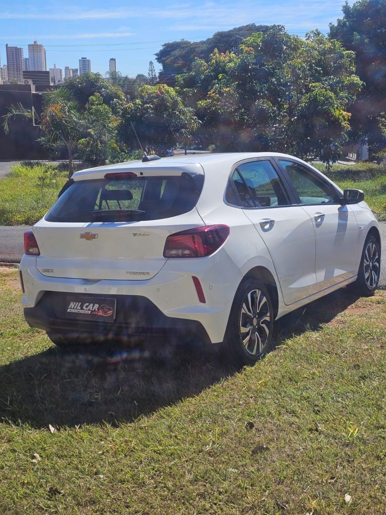 CHEVROLET ONIX HATCH PREMIER 2025 AUTOMÁTICO