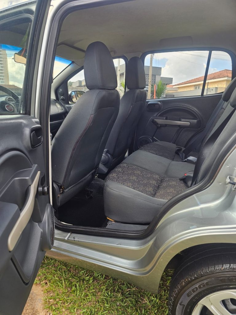 FIAT UNO VIVACE 2011
