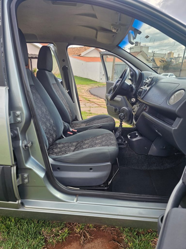 FIAT UNO VIVACE 2011