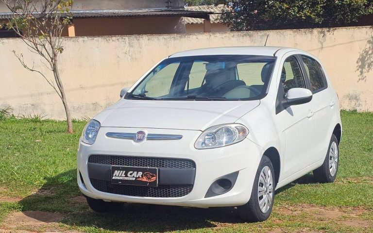 FIAT PALIO ATTRACTIVE 2015