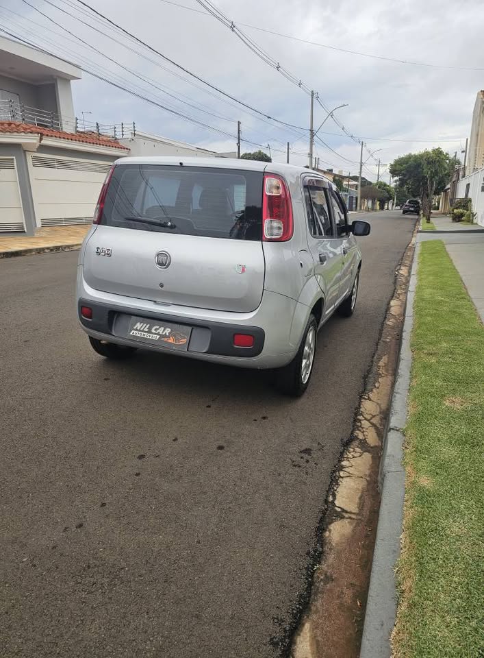 FIAT UNO VIVACE 2013