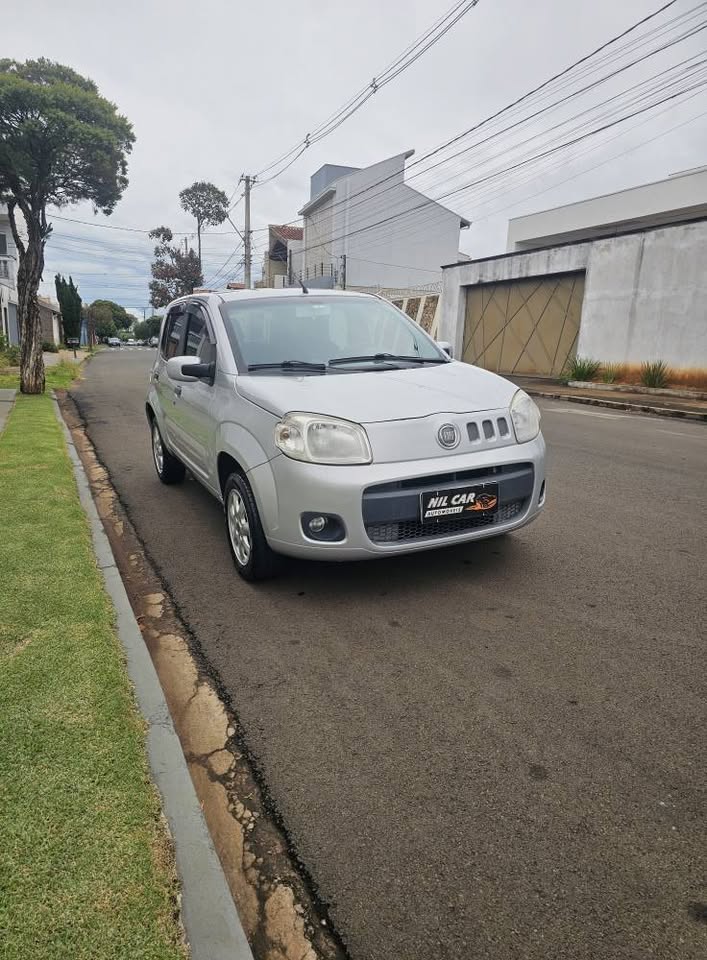 FIAT UNO VIVACE 2013