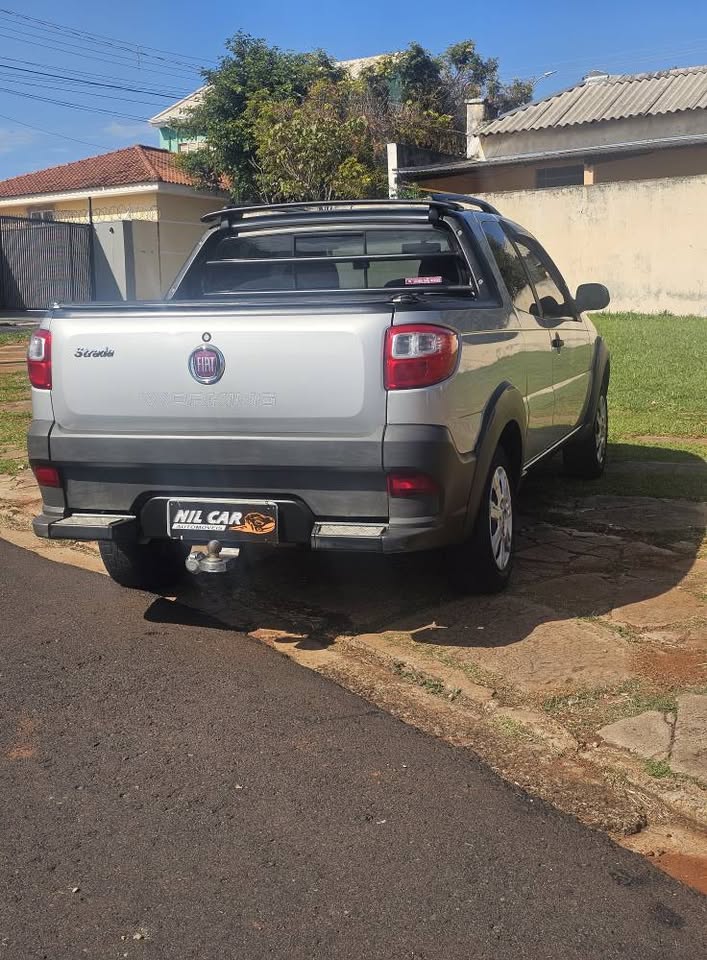 FIAT STRADA WORKING CABINE DUPLA 1.4 FLEX 2016