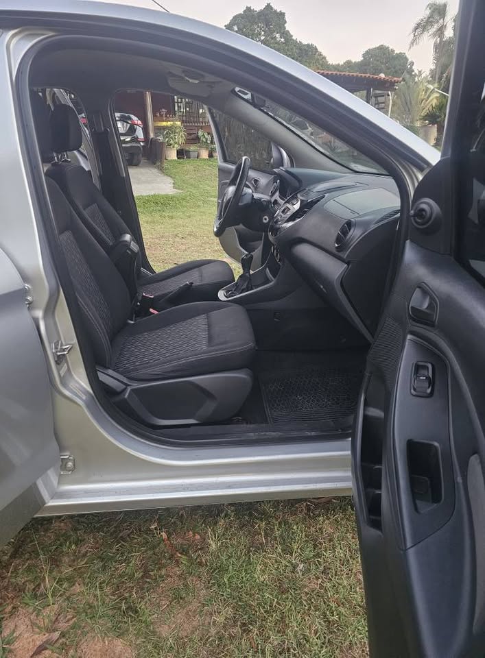 FORD KA SEDAN SE 1.5 FLEX 2016