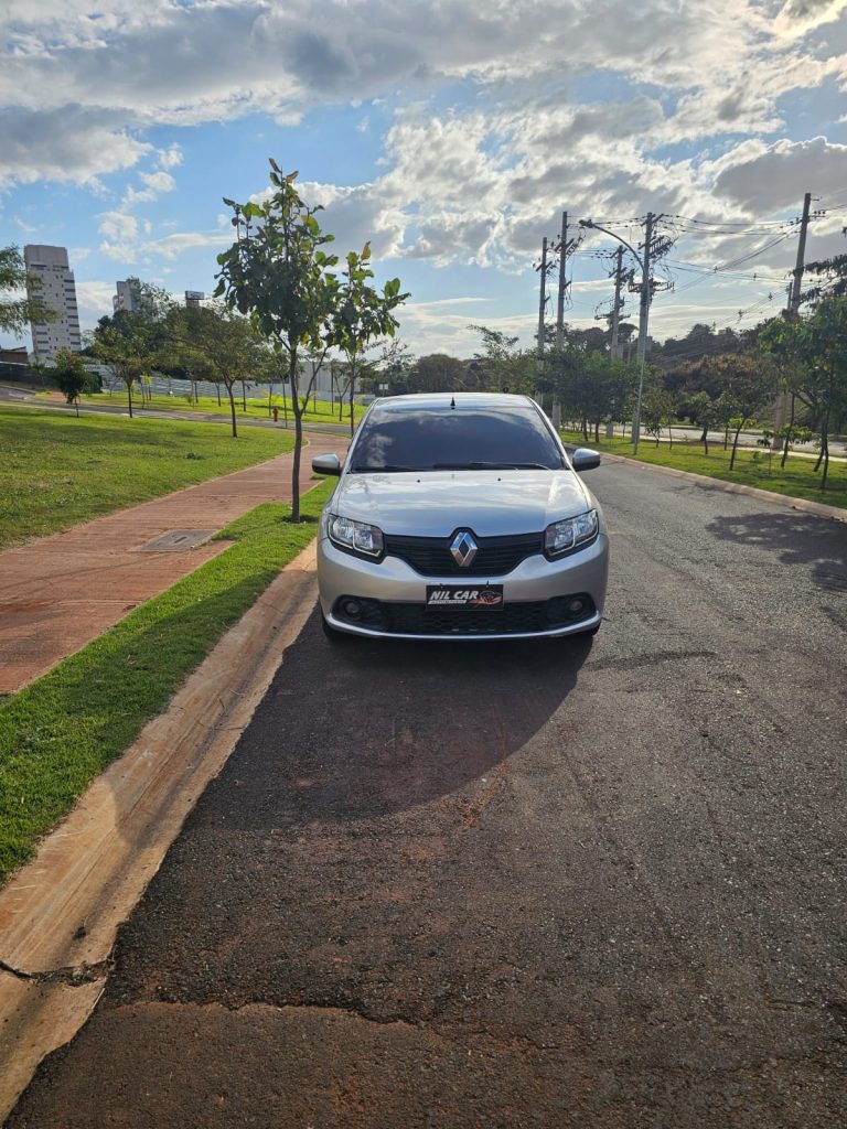 RENAULT SANDERO 1.0 Auth 2017